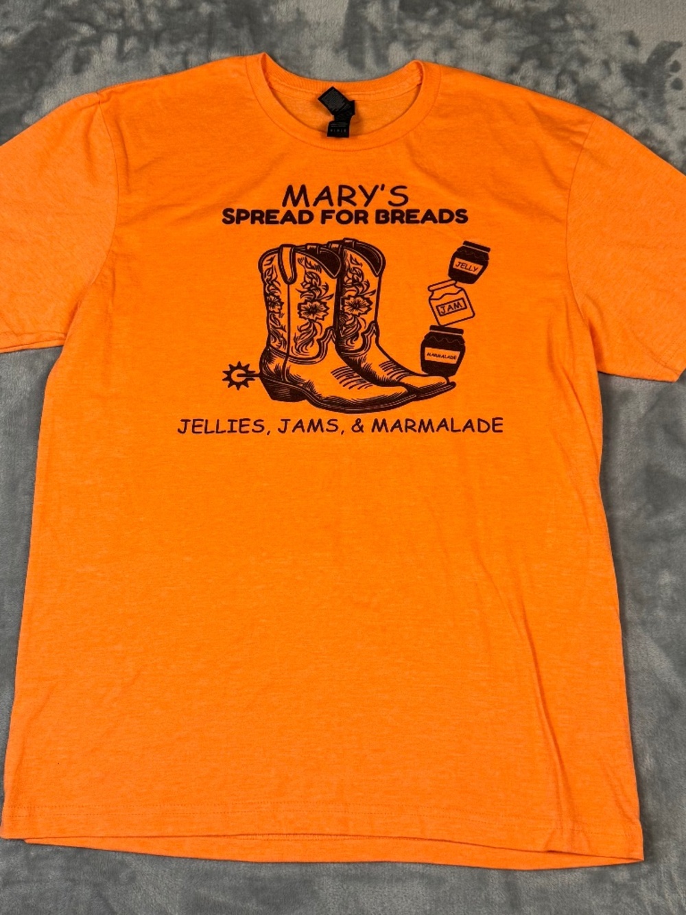 Mary's Spread For Breads Graphic T-Shirt Orange Medium Cowboy Boots Jam